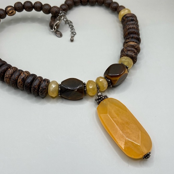 Silpada Honey Jade Pendant Necklace - Picture 5 of 11